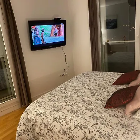 Lit King Size Sdb Privee Bed & Breakfast Issy-les-Moulineaux